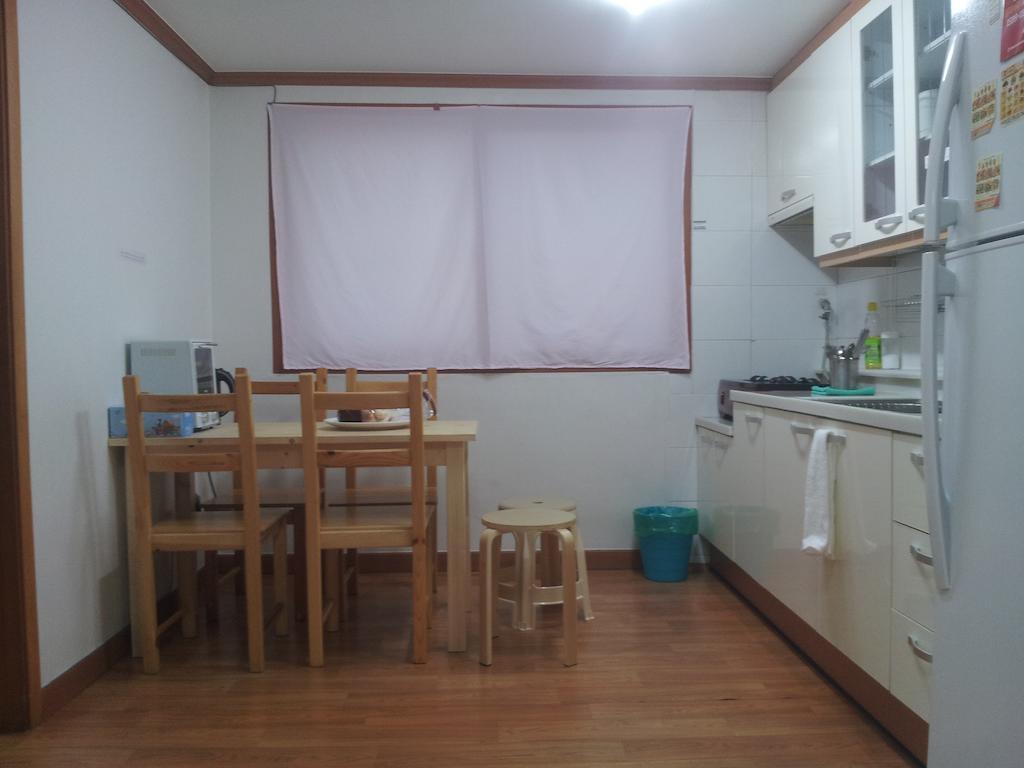 Happytree Guesthouse Σεούλ Εξωτερικό φωτογραφία
